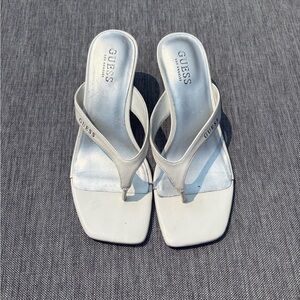 GUESS Women's White thong kitten heel